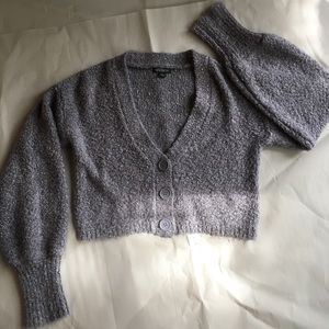 Cropped grey sweater